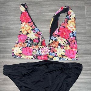 Billabong floral top with target black bottoms